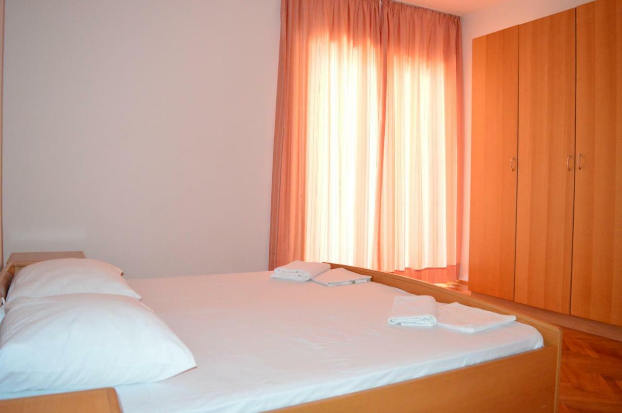 Apartmani Macak II Novalja Εξωτερικό φωτογραφία