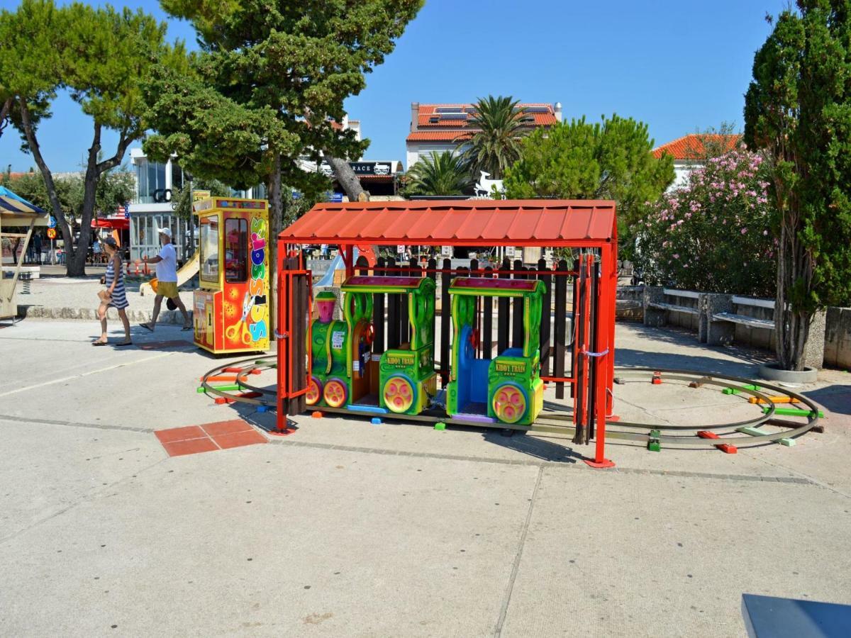 Apartmani Macak II Novalja Εξωτερικό φωτογραφία