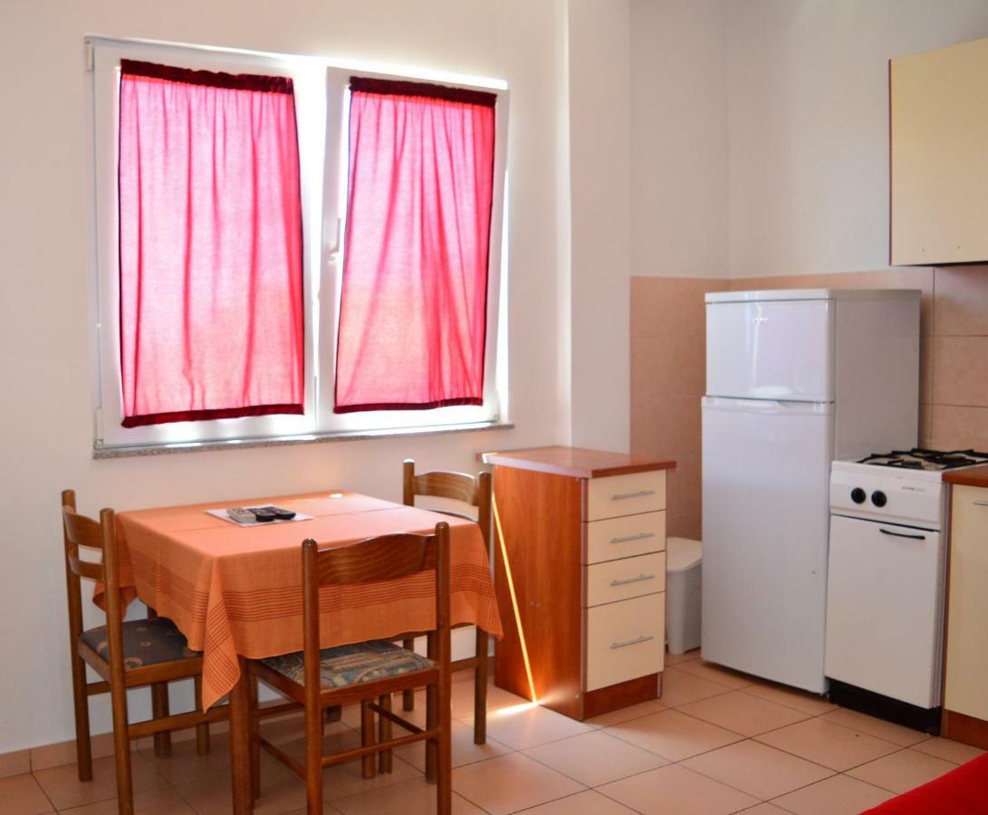 Apartmani Macak II Novalja Εξωτερικό φωτογραφία