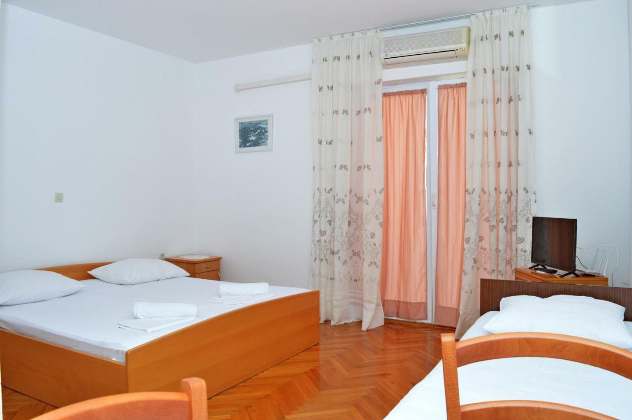 Apartmani Macak II Novalja Εξωτερικό φωτογραφία