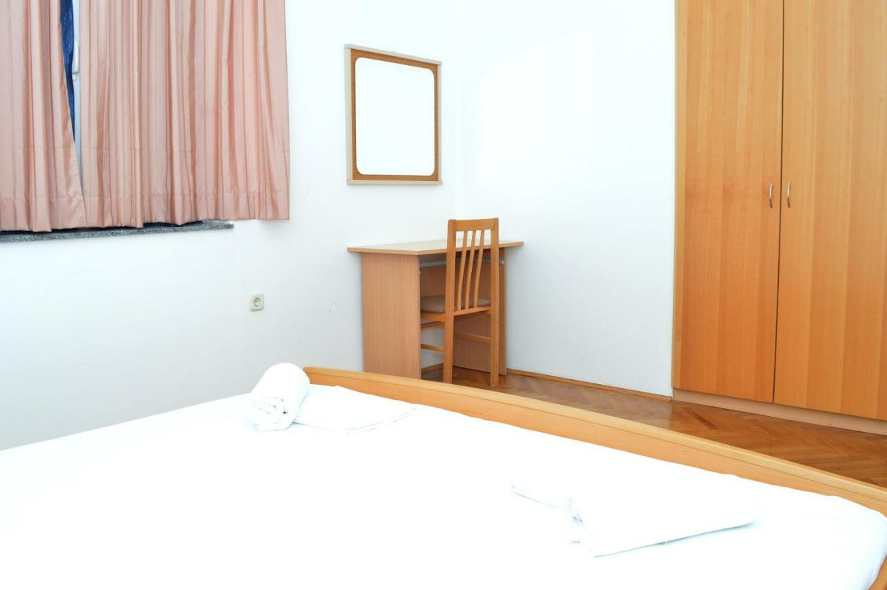 Apartmani Macak II Novalja Εξωτερικό φωτογραφία